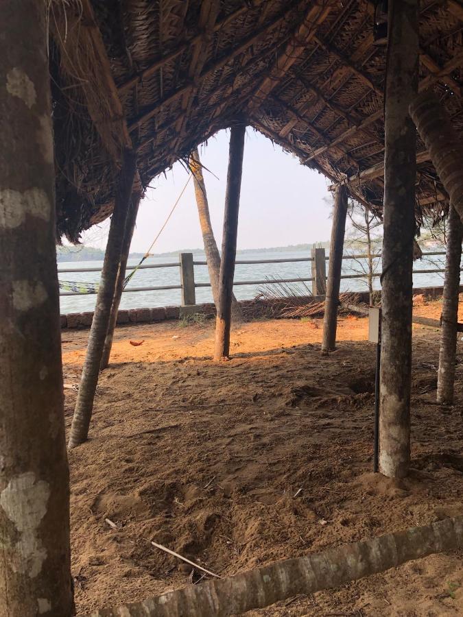 Candlehut Homestay Nileshwar Экстерьер фото